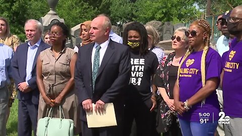 Leaders, activists stand together following vandalism at Jewish grave sites