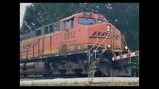 BNSF coal train w/helper set