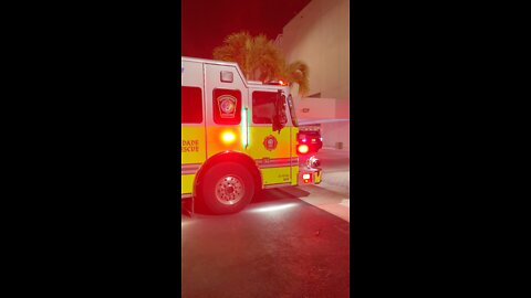 Miami Dade Fire Engine 17 - Driving Miami