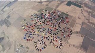 217 skydivers break world record in simultaneous jump