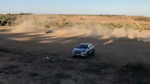 Dusting the car in Portugal .