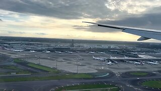 Japan Airlines Boeing 777-300ER Landing Tokyo Narita 🇯🇵