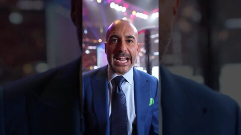 Is there a better HYPE MAN than Jon Anik 🔥