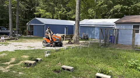 Keeping The Snakes & Pest Away 🐍 Chamberlin Family Farms #lawnmower #pestcontrol #countrylife