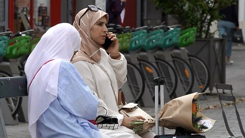 Francia confirma la prohibición de túnica árabe “abaya”