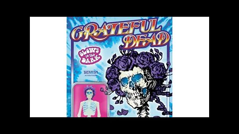 Unboxing and Review of the Grateful Dead ReAction Bertha Glow-in-the-Dark Figure from Super7 on 4/20