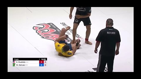 ADCC 2022: in an electrifying final, Kade Ruotolo submits Mica Galvão and wins the title; check out