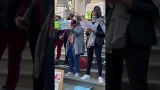 CRINGE: LEFTISTS IN NYC GATHER TO SING A PRO-MASK SONG