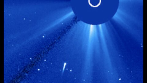 Sun-Diving Comet, Earthquake Swarm | S0 News Dec.11.2023