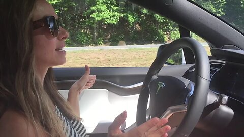 Tesla Model X Auto Pilot is Freaky!