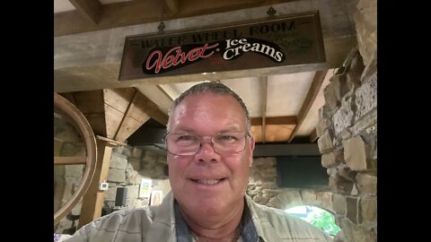 We all Scream for Ice Cream. Velvet Ice Cream, Utica Ohio. Kelley's Outdoor Adventures & RVdrifters