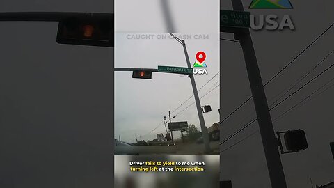 Driver fails to yield to me when turning left at the intersection!