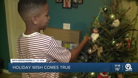 Postal worker, deputies help fulfil boy's Christmas wish to Santa