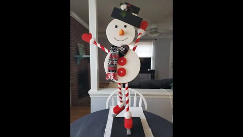 Ice Skating Snowman From Scrap Wood | Woodworking | Scroll Saw #shorts