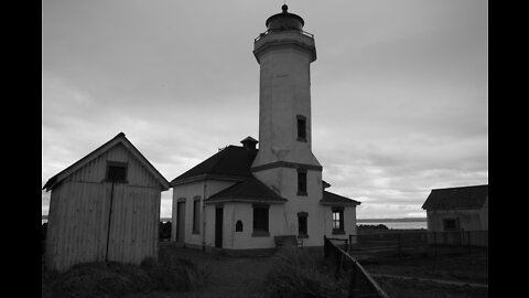 LIGHTHOUSE AT FORT WORDEN, WASHINGTON STATE