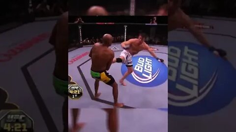 CHAEL SONNEN VS ANDERSON SILVA : HIGHLIGHTS