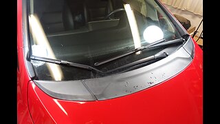 2015 Honda Fit Replacing the Windshield Wiper Blades