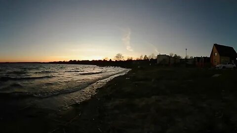 ★★★★★ 360 VR chill by the lake with sunset