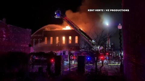 Fire in progress at historic Malvern, Iowa building; award-winning grocery store endangered