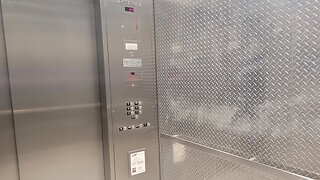 EXCLUSIVE!: 2005 Schindler 400A Service Elevator at Piedmont Row East Garage (Charlotte, NC)