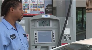 Decrease in gas prices could lead to a price decrease elsewhere, economists say