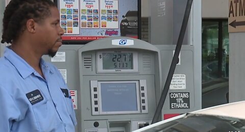 Decrease in gas prices could lead to a price decrease elsewhere, economists say