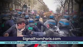 Canadians in Paris Protesting in Unity against Macron, Trudeau and Rutte