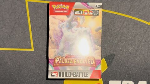 Opening a Pokemon Scarlet & Violet Paldea Evolved Build & Battle Box!