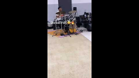 Ajon on drums 🔥🥁🔥 praise break