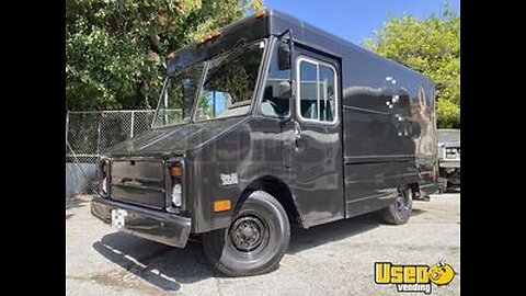 Well-Maintained 18' Chevrolet P30 Diesel Step Van Mobile Art Gallery Truck for Sale in California