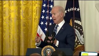 Biden Celebrates Black History By Calling White People Stupid