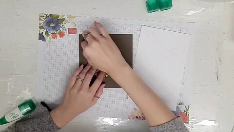 Tip Tuesday - Use a silicone mat and stampin' sponges sponge daubers