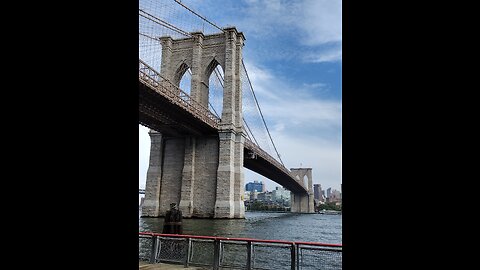 No Sleep 'til Brooklyn! Beastie boys, WalkinAndTalkinAcrossAmerica crosses the Brooklyn Bridge 3x speed 9/11 2023