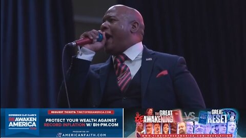 Pastor Mark Burns | “Ive Come Ready To Declare War On Satan And Every Race Baiting Democrat”