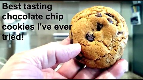 HOW TO MAKE THE BEST CHOCOLATE CHIP COOKIES! SOFT, CHEWY & PUFFY 😋