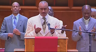 Pastor Gino Jennings: "Powerful Prayer"