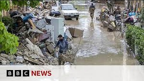 Italy's floods leave more than a dozen dead and thousands homeless - BBC News