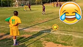 KIDS IN FOOTBALL.. 😂 FUNNIEST FOOTBALL FAILS, SKILLS & EDITS