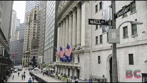 Wall St wakes up to default threat