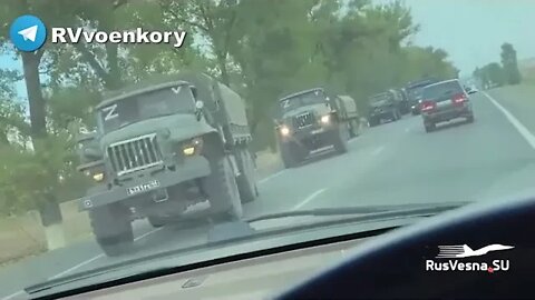 Les forces armées russes déplacent des forces importantes vers la ligne de front en Ukraine.