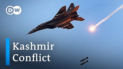 India launches air strikes on Pakistan at Kashmir border _ DW News