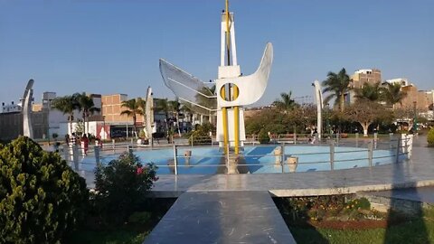 Plaza de Armas de Nuevo Chimbote - Perú - Video 10