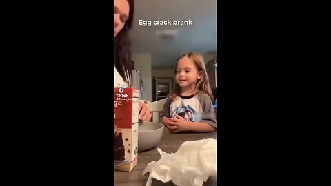 Kids egg crack prank