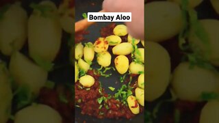 Bombay Aloo (easy potatoes Indian side dish)