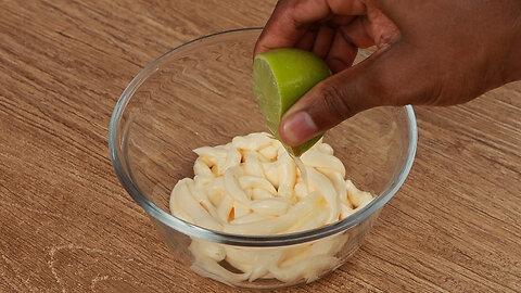 Squeeze lemon into mayonnaise and see what delicious results