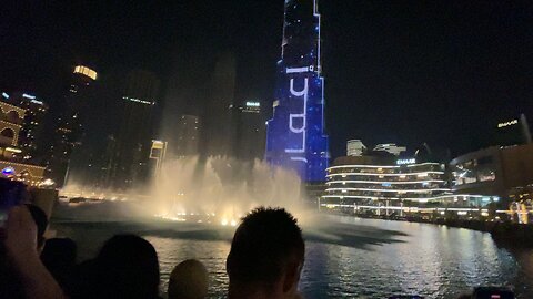 Burj khalifa water show