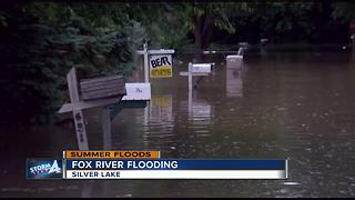 Silver Lake residents ask Fox River crests