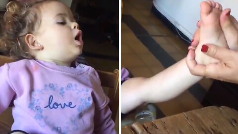 Little Girl Has Priceless Facial Expressions During Massage