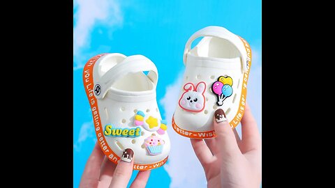 Summer Kids Sandals Hole Children's Shoes Slippers Soft Anti-Skid Cartoon DIY Design