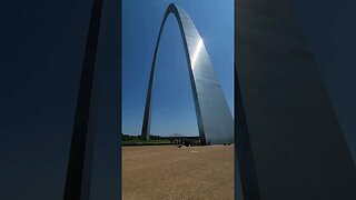 Gateway Arch In St Louis #shorts #travel #roadtrip